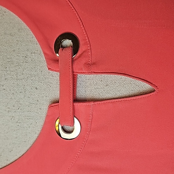 NWT TOMMY HILFIGER MELON ORANGE SHORT SLEEVE SPLIT V NECK PULLOVER TOP - Picture 3 of 15